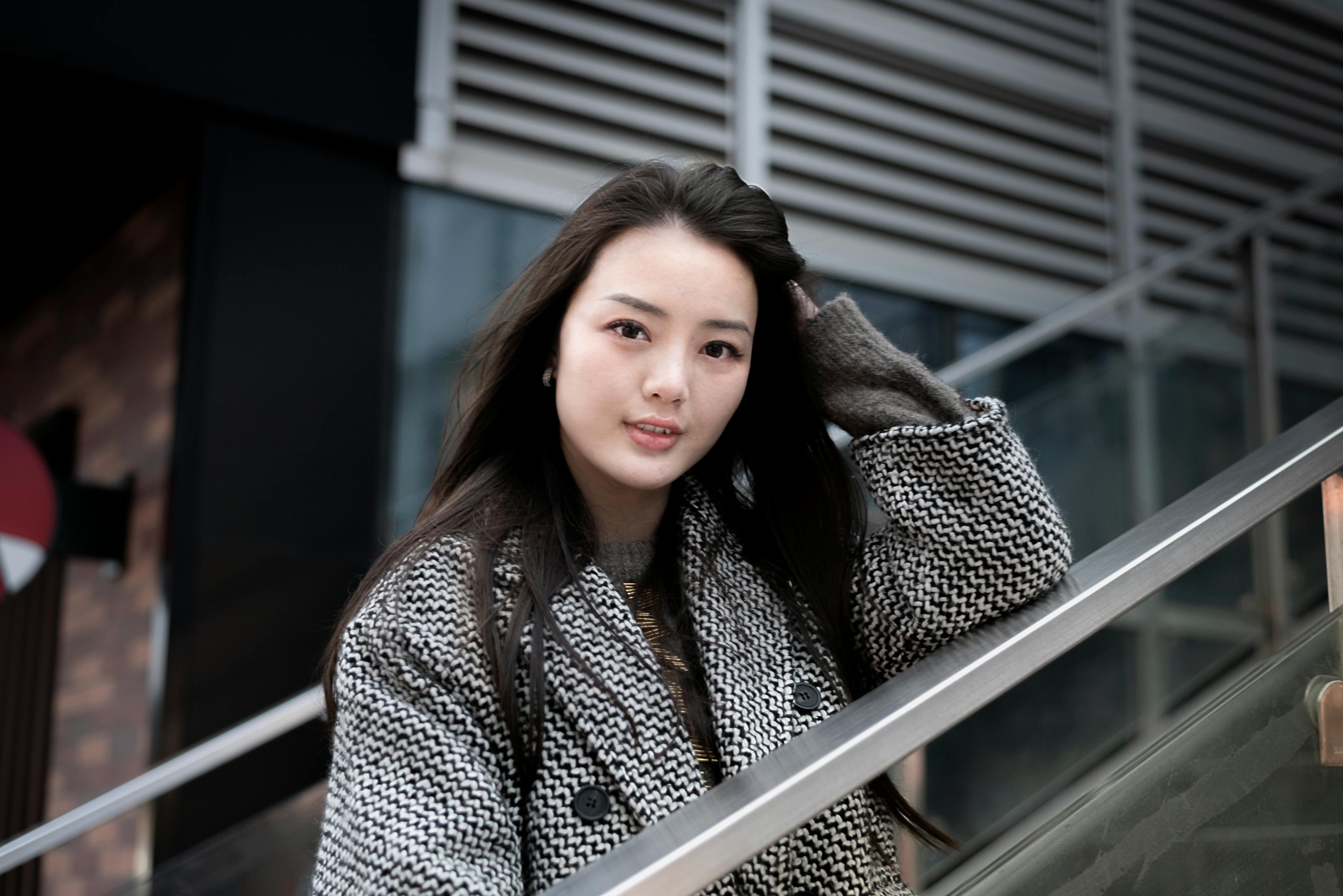 五月墨镜下的女明星魅力风采
